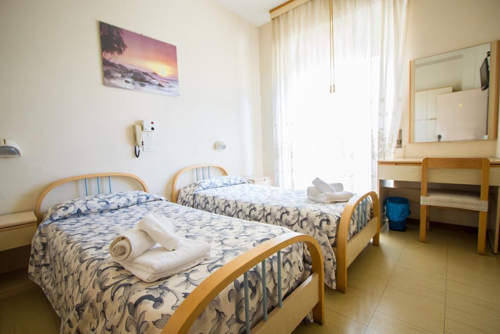 Hotel Hamburg Senigallia Exteriör bild